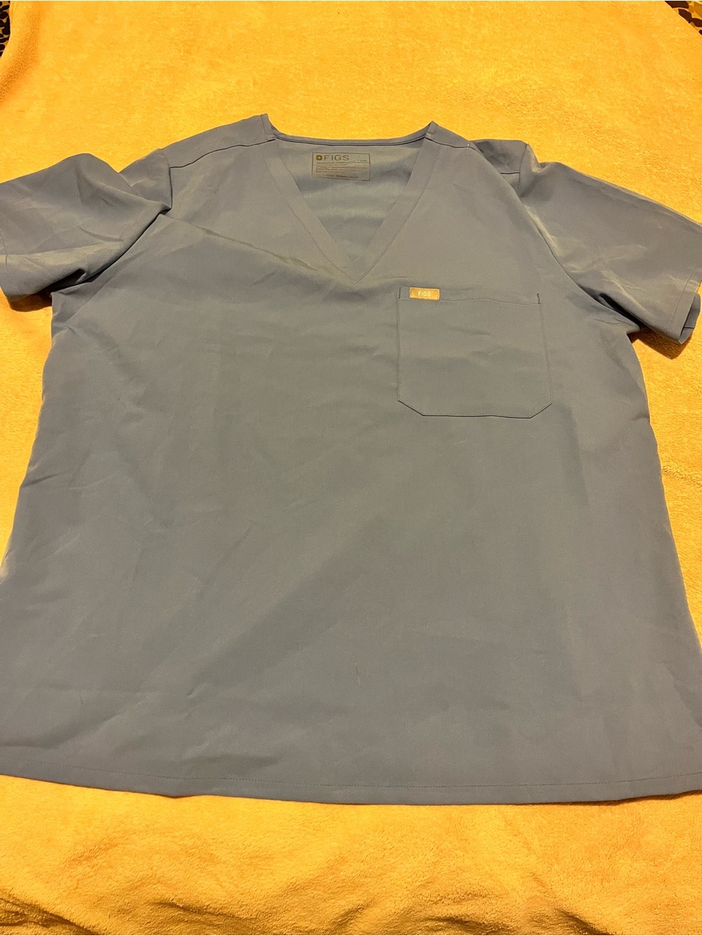 FIGS Unisex Catarina V-Neck Medical Scrub Top in Slate Blue
